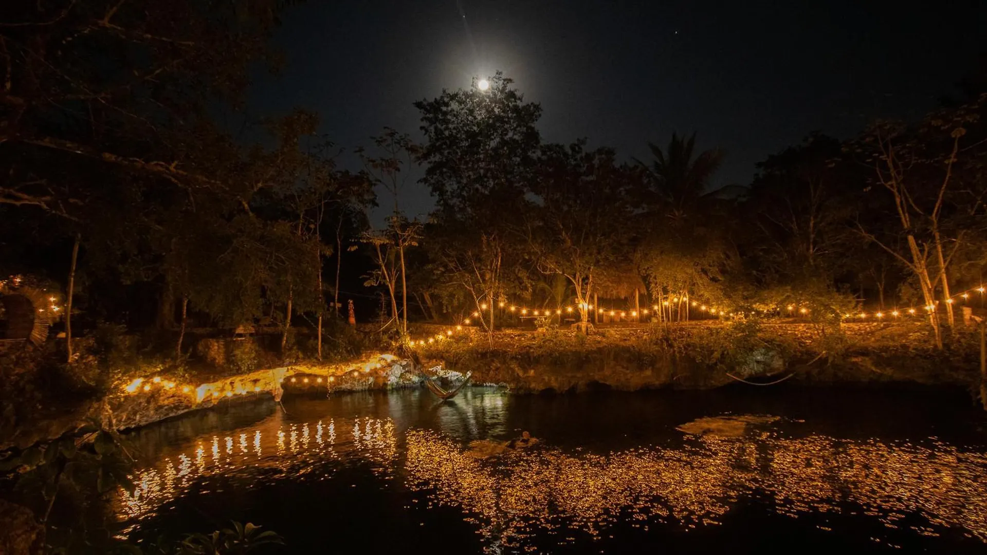 Cenote Popol Vuh Guest House Leona Vicario Mexico