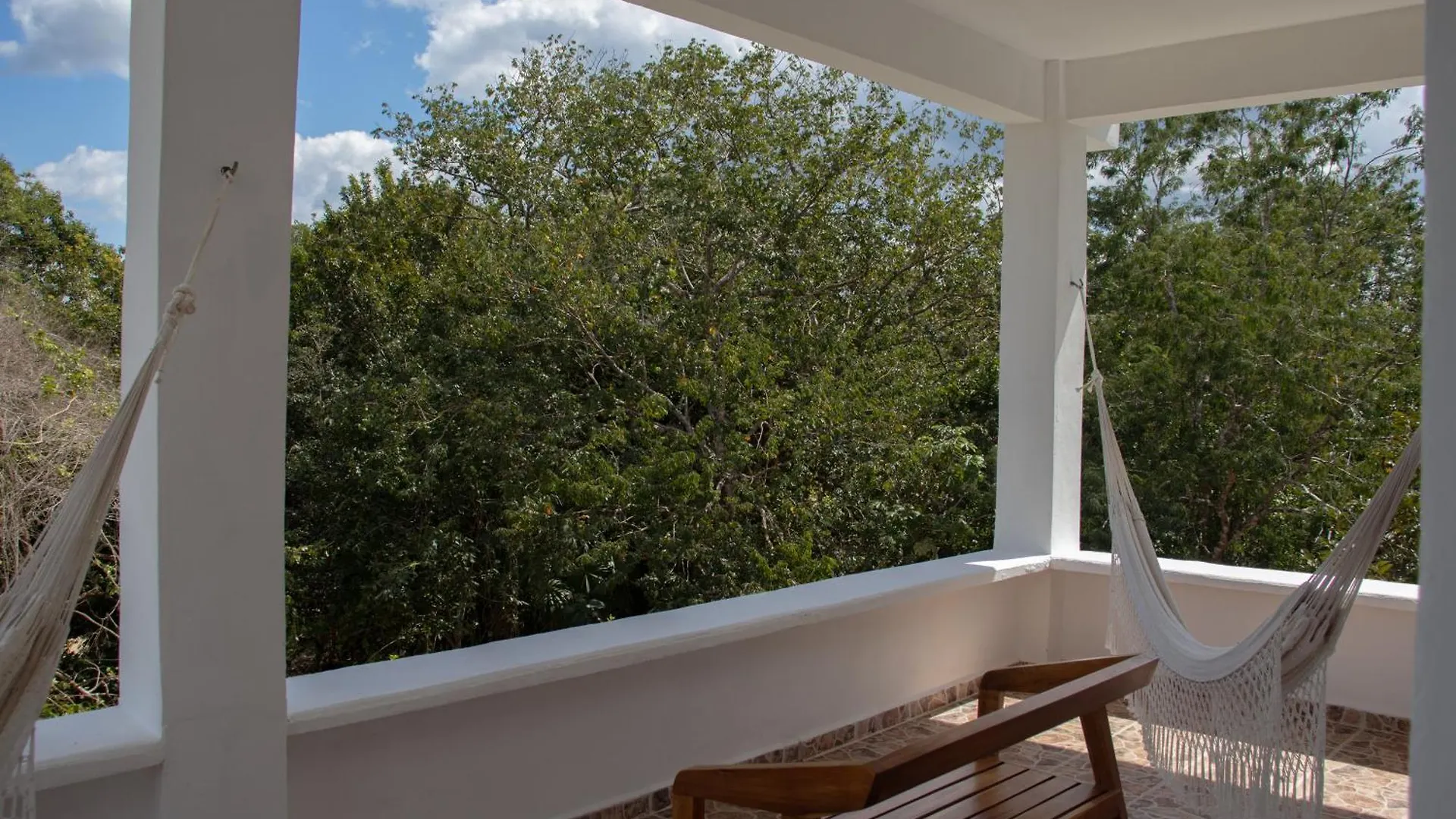 Country house Cenote Popol Vuh Guest House Leona Vicario Mexico