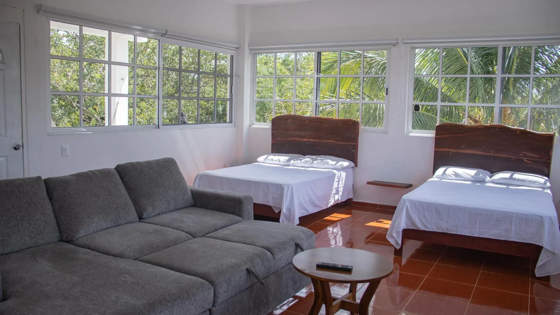 Country house Cenote Popol Vuh Guest House Leona Vicario Mexico