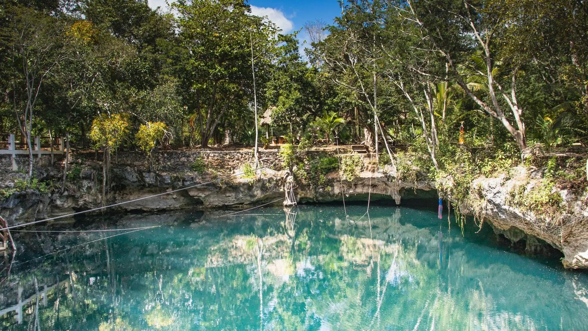 Cenote Popol Vuh Guest House Leona Vicario 0*,  Mexico