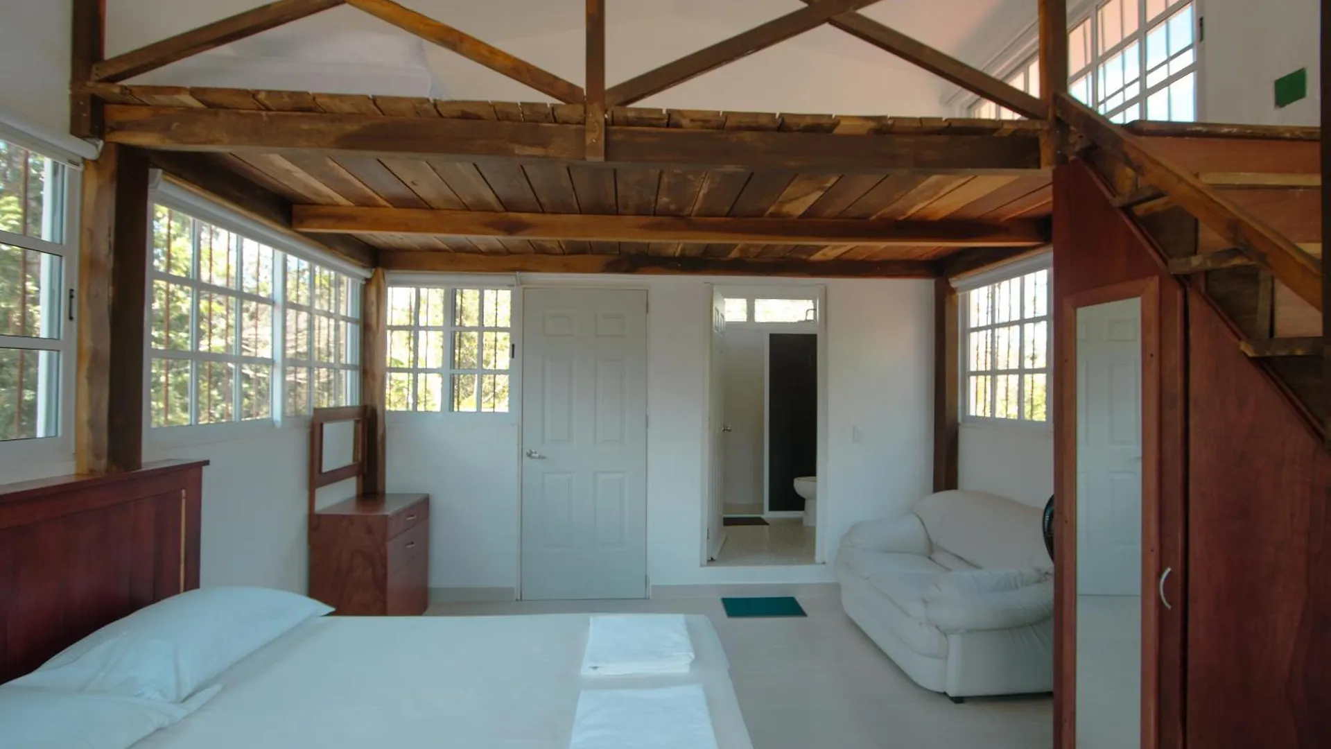 Cenote Popol Vuh Guest House Leona Vicario Country house