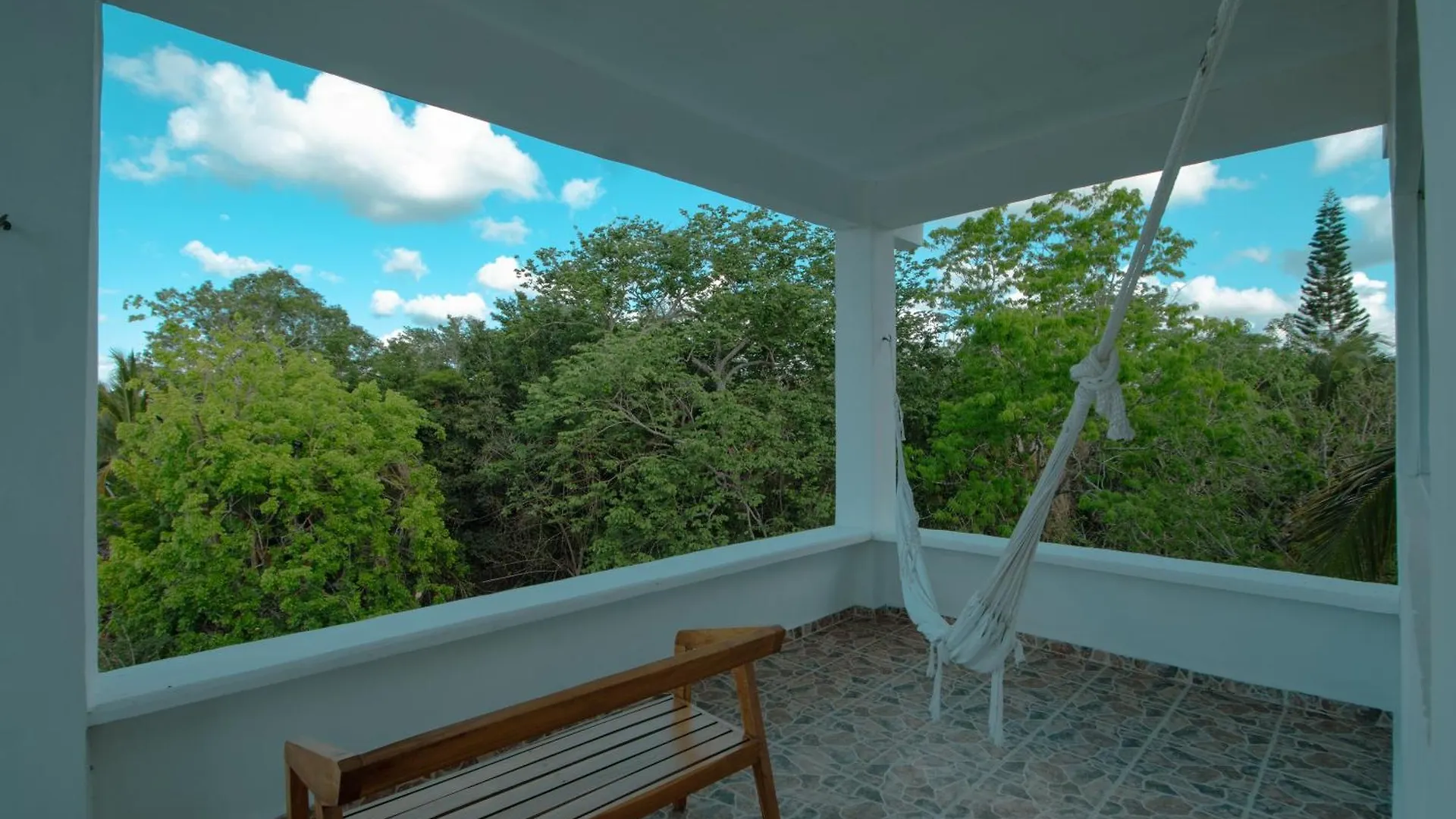 Country house Cenote Popol Vuh Guest House Leona Vicario Mexico