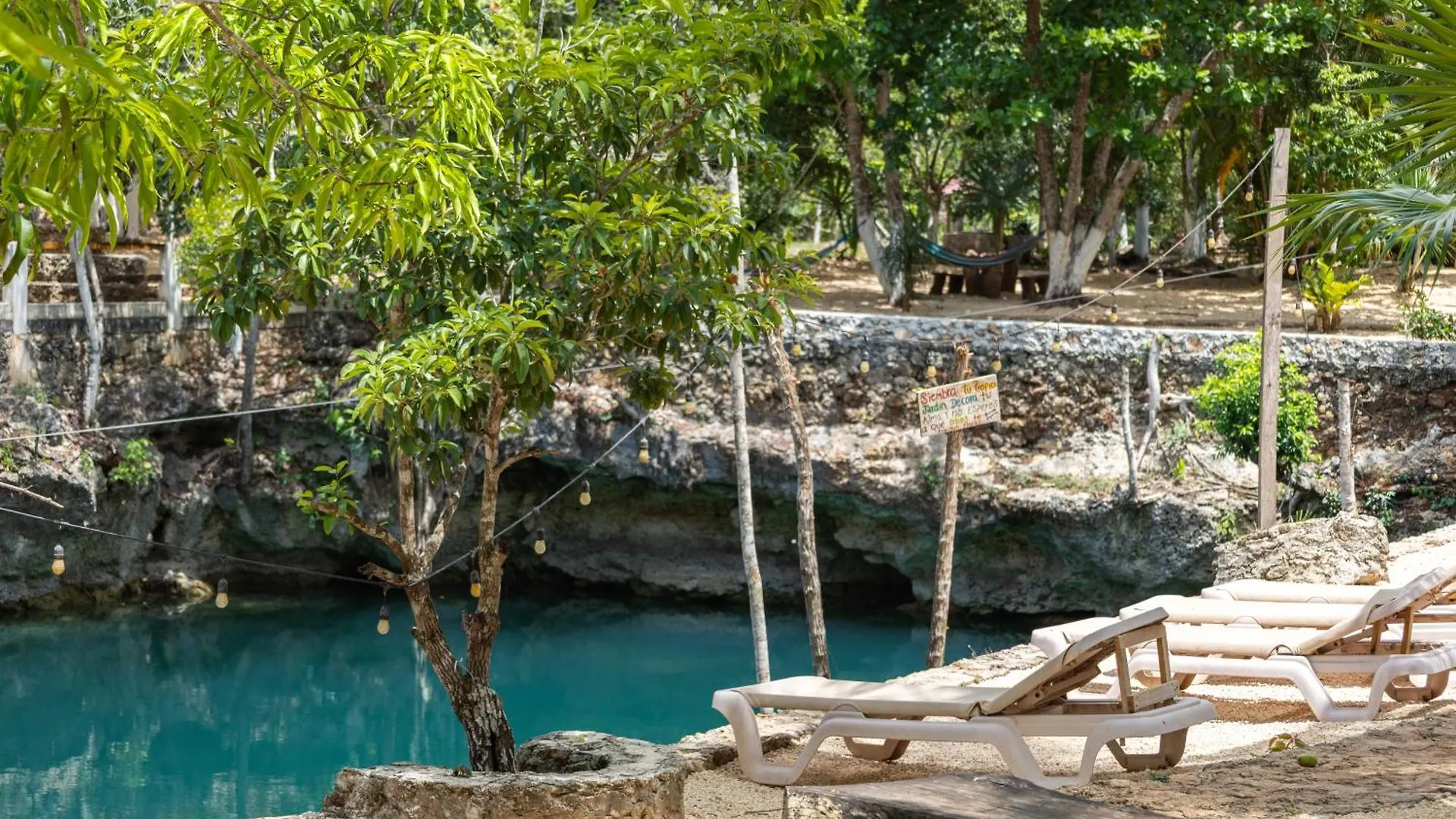 Гостевой дом Cenote Popol Vuh Леона-Викарио 0*,  Мексика